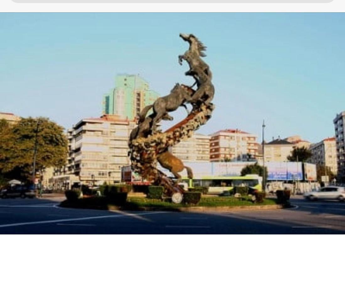 ויגו Plaza De Espana Sol מראה חיצוני תמונה